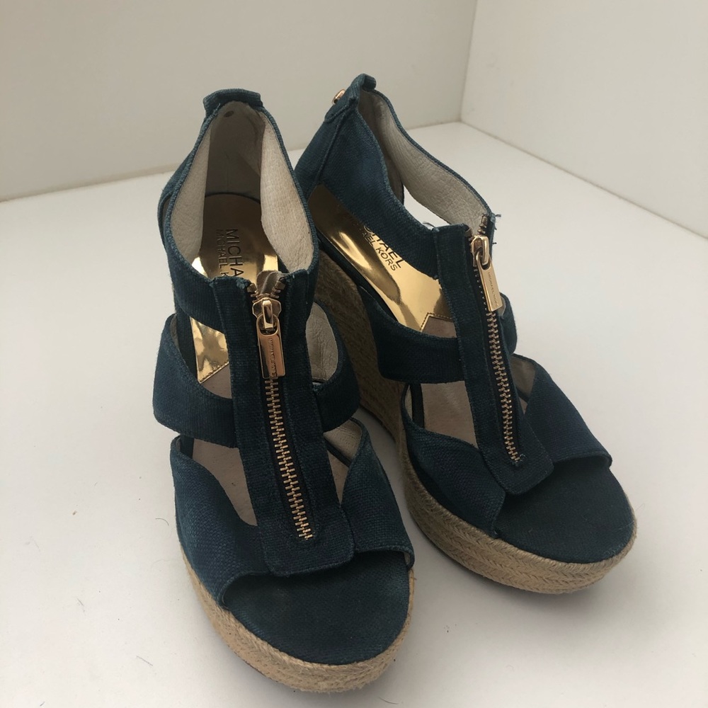 Michael kors shoes size 8